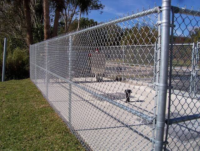 Galvanized chain link fence installation in Lakeland, FL