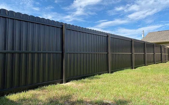 Dura Fence composite privacy fence installation in Lakeland, FL